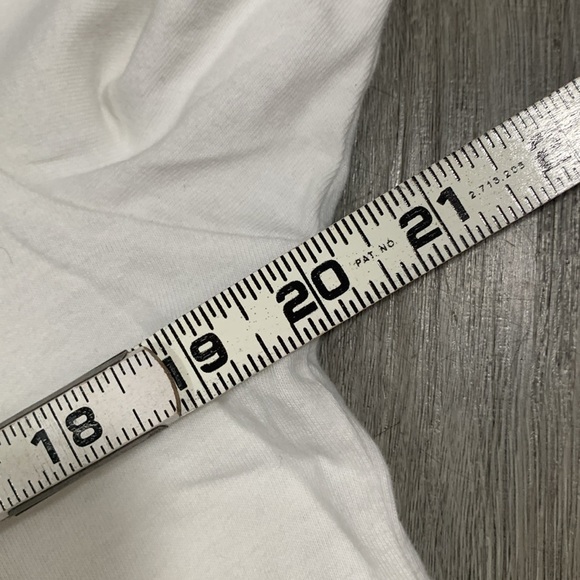 Nike Earth Printing Short Sleeve White CT6541-100      size M - Picture 14 of 14